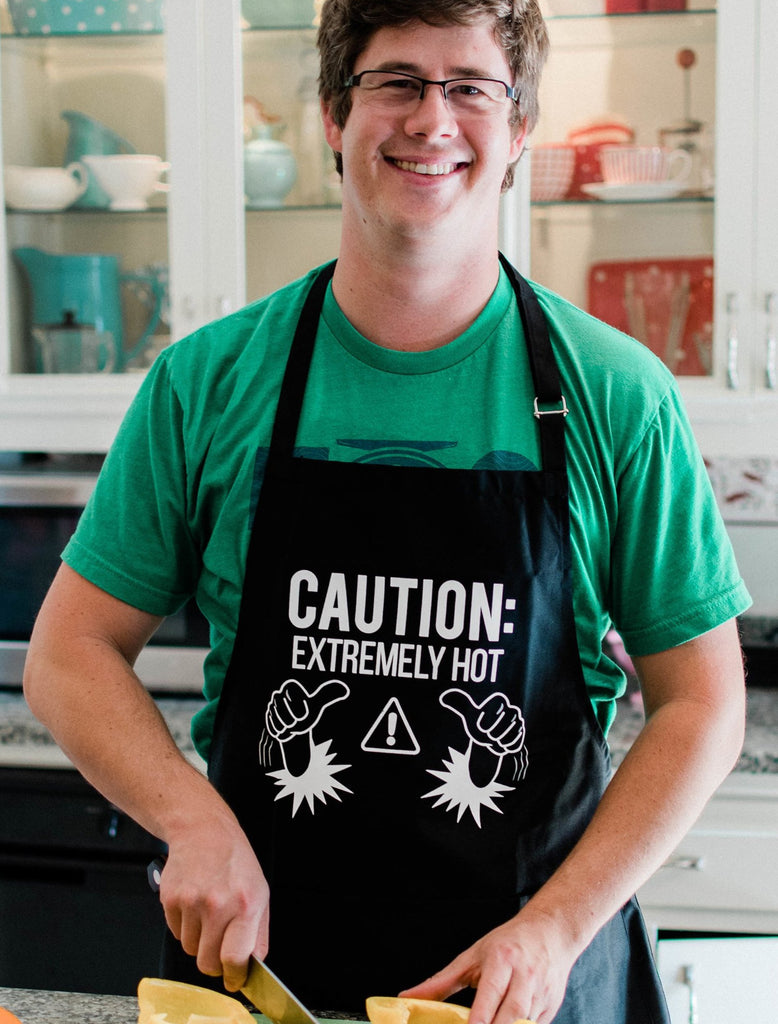 Funny Kitchen Apron I Wish One Of My Personalities Liked To Cook –  Alaskablue Creations